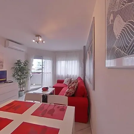 Apartment Tranquilo , Soleado Cerca De La Playa